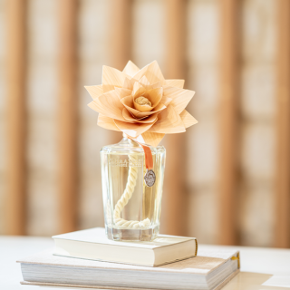 Fleur parfumée grand format ambre précieux 2